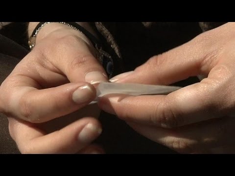 Les fumeurs de cannabis désormais sanctionnés par de simples amendes